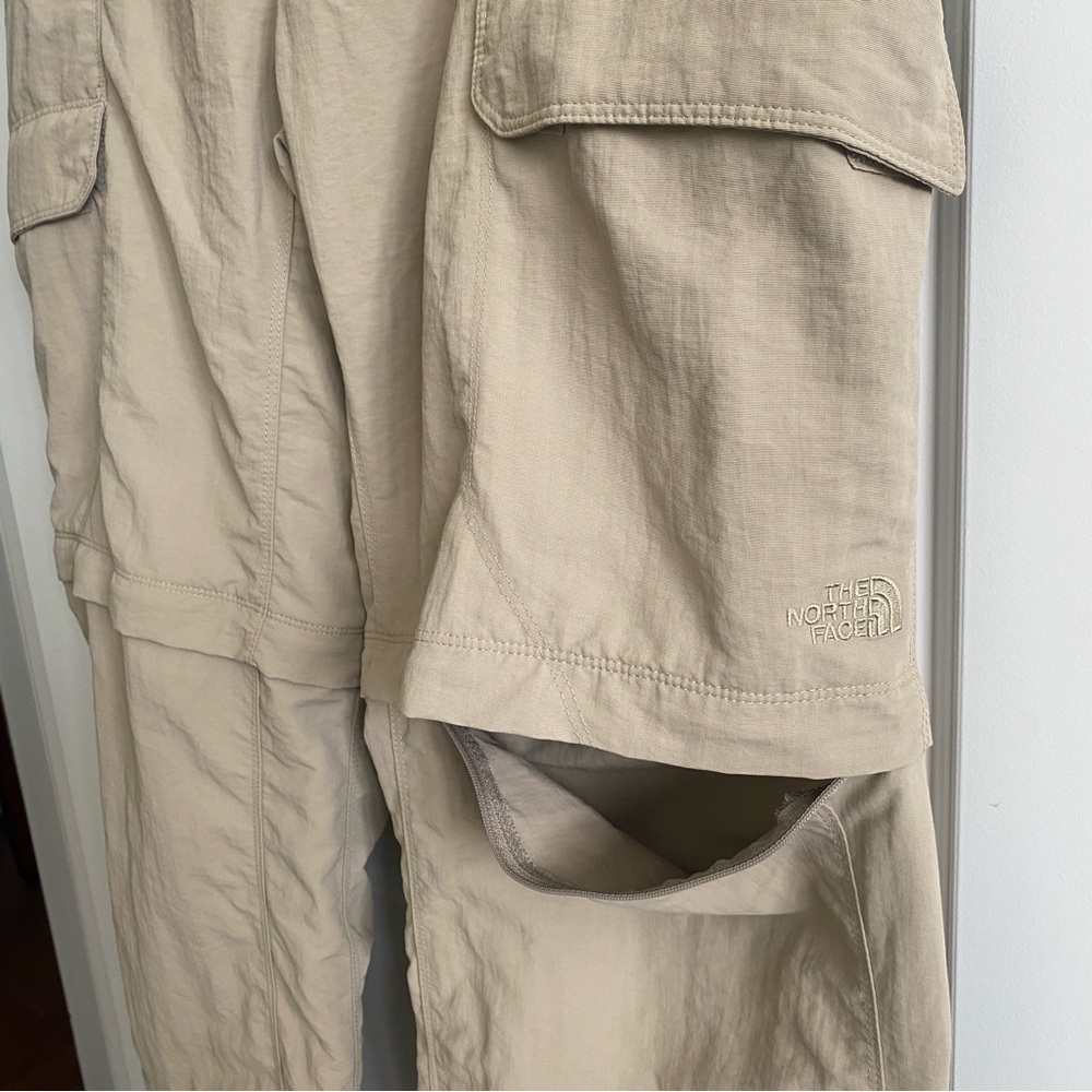The North Face Men’s Tan Convertible Pant L - EUC - Picture 4 of 12